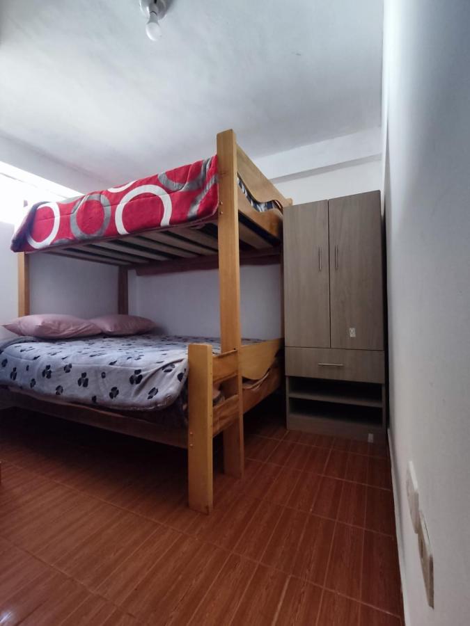 Appartamento Hospedaje De La Cuba Cuzco Esterno foto