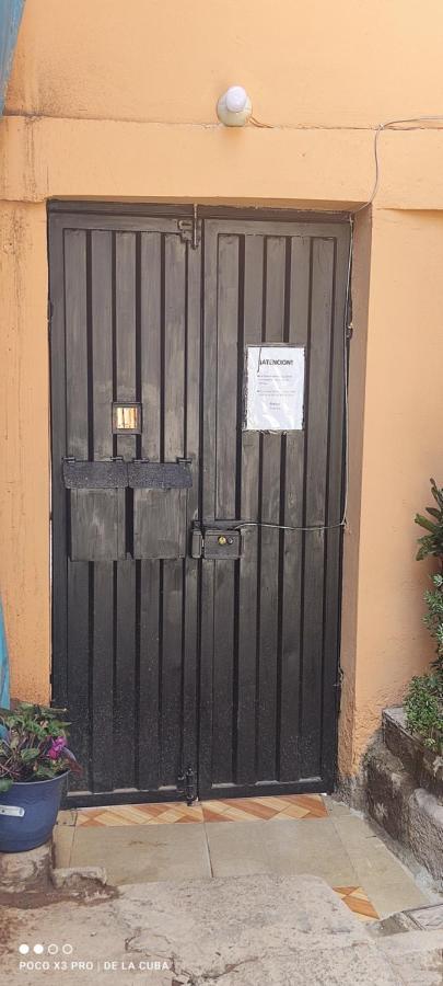 Appartamento Hospedaje De La Cuba Cuzco Esterno foto